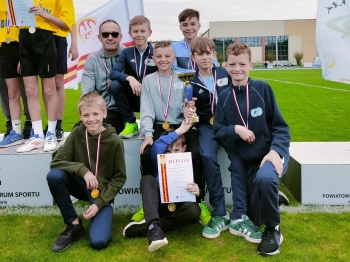 Finał Wojewódzki w Drużynowych Biegach Przełajowych 2025 02