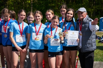 Finał Ogólnopolski w Drużynowych Biegach Przełajowych 2025 09