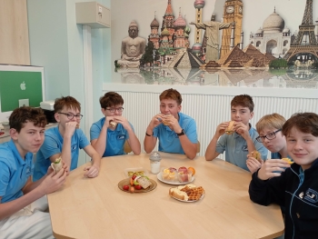 a579e55a-2c21-4f99-ad79-558919bb60a7.jfif