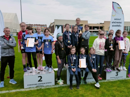 Finał Wojewódzki w Drużynowych Biegach Przełajowych 2025 