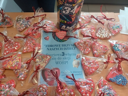 SZKOLNY WOLONTARIAT GRA Z WOŚP