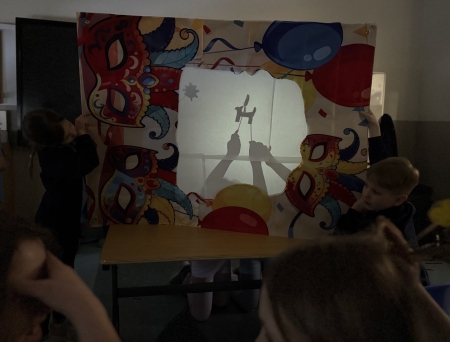 Teatr cieni i wspomnienia z ferii.