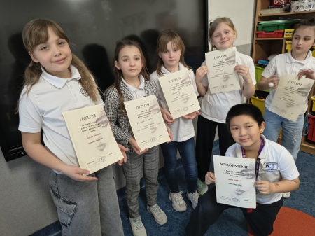 Konkurs plastyczny KOBIETA, KTÓRĄ PODZIWIAM.