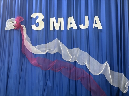 SZKOLNE OBCHODY ŚWIĘTA KONSTYTUCJI 3 MAJA