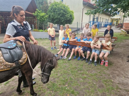 SPOTKANIE Z ZOOTECHNIKIEM I KUCYKIEM AGATKĄ